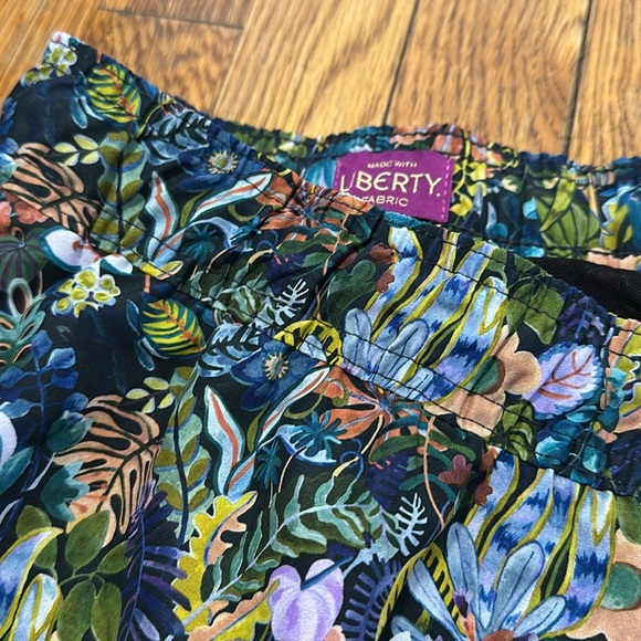 Onia Liberty Charles Shorts Liberty Botanical art fabrics swim mesh lined XXL - Picture 4 of 6